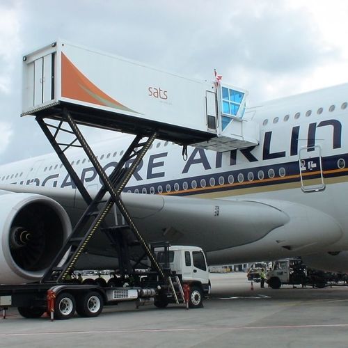 Самоходный амбулифт - A380 - AEROMOBILES PTE LTD - для лиц с ограниченными возможностями / для аэропорта