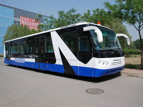 Автобус для аэропорта - AEROABUS-5300 - AEROMOBILES PTE LTD - 51 чел. / 14 мест
