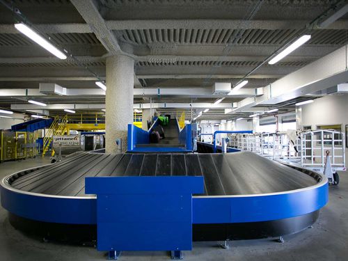 Наклонная багажная лента доставки багажа - CASSIOLI AIRPORT DIVISION - полумесяц / горизонтальная