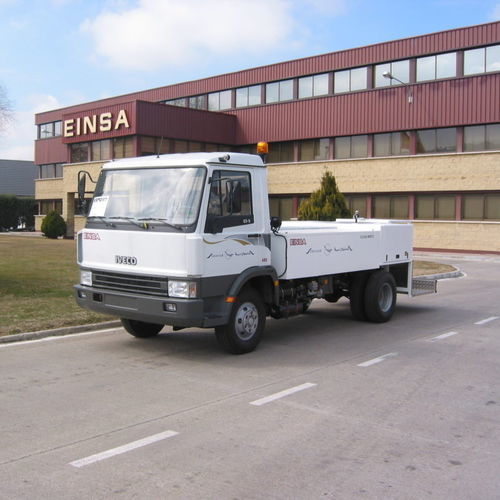 Самоходное транспортное средство для питьевой воды - CAPA-2 - EINSA - EQUIPOS INDUSTRIALES DE MANUTENCIÓN - для аэропорта