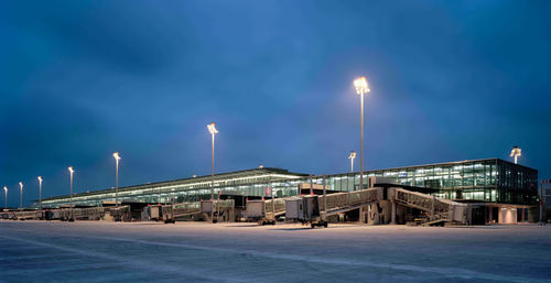 Мачта для освещения - EUROPOLES SUISSE GMBH - для аэропорта