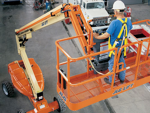 Рабочая подъемная платформа - EC600SJ - JLG EMEA BV - телескопическая / одномачтовая / для аэропорта