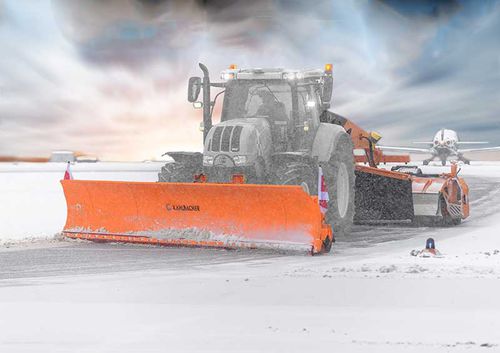 Снегоочиститель для аэродрома - VAMPIR Pro series - KAHLBACHER MACHINERY GMBH - с наклонным отвалом
