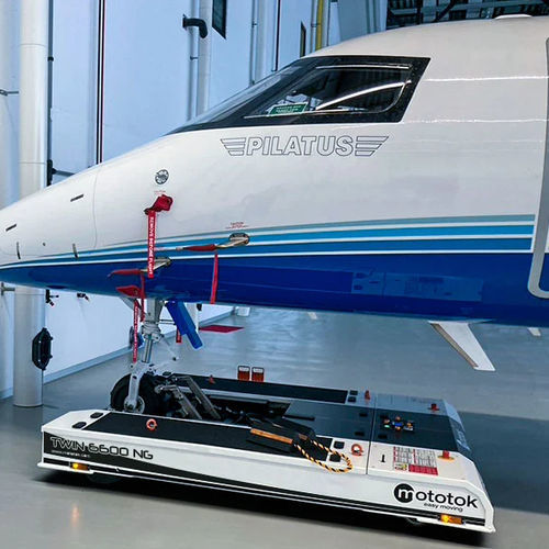 Трактор для буксировки - TWIN 6600 NG - MOTOTOK INTERNATIONAL GMBH - для летательного аппарата / электрический / без буксировочной штанги