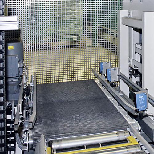 Подъемник со стойкой - NERAK GMBH FÖRDERTECHNIK - для товаров / для аэропорта