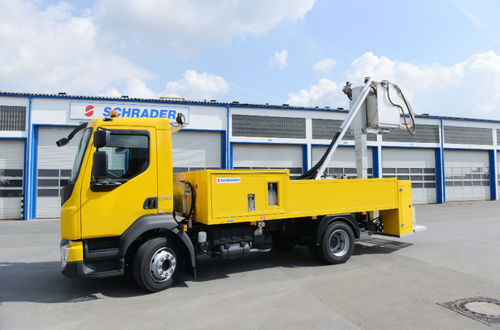 Самоходное транспортное средство для питьевой воды - TSU series - SCHRADER T+A FAHRZEUGBAU GMBH & CO. KG - с расходомером / для аэропорта