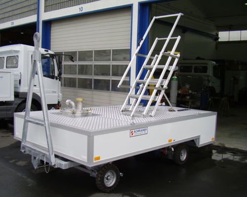 Буксируемая машина для чистки туалетов - WST 1.0 - SCHRADER T+A FAHRZEUGBAU GMBH & CO. KG - для аэропорта