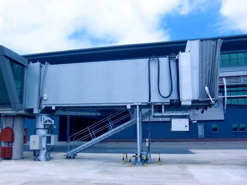 Трап для посадки в самолет для пассажиров - NL  - TK Elevator Airport Solutions - неподвижный / для носовой части машины