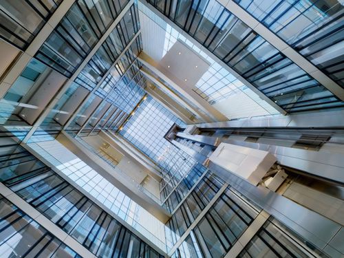 Гидравлический лифт - TK Elevator Airport Solutions - для аэропорта