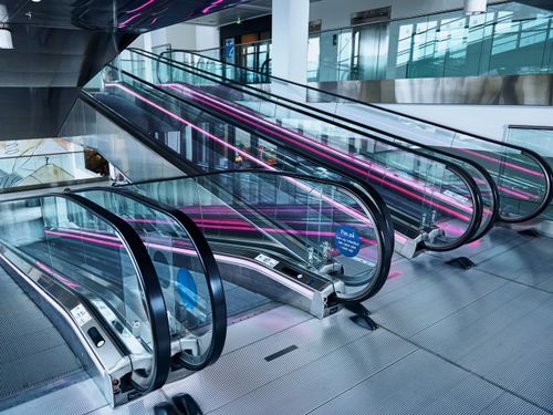 Движущийся тротуар для аэропорта - TK Elevator Airport Solutions - наклонный / горизонтальный