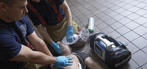 Автоматический дефибриллятор - X Series - ZOLL MEDICAL CORPORATION - для неотложной помощи / для аэропорта