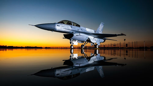 Самолет для картографии - F-16 Block 70/72 - LOCKHEED MARTIN CORPORATION - двухмоторный / с поршневым двигателем