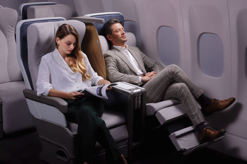 Сидение для салона самолета - CELESTE® - STELIA AEROSPACE - для бизнес-класса / с регулируемой опорой для головы / с подлокотниками