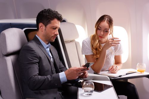 Сидение для салона самолета - ELYSIUM® FAMILY - STELIA AEROSPACE - для бизнес-класса / с регулируемой опорой для головы / с подлокотниками