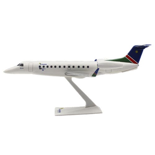 Макет самолета 1/100 - CRJ-135 - Long Prosper Enterprise Co Ltd
