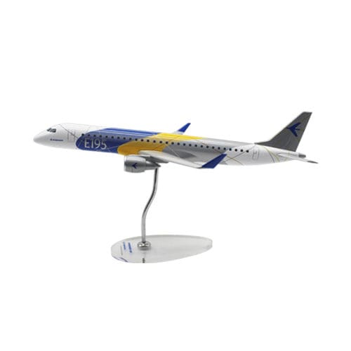 Макет самолета 1/100 - ERJ-195 - Long Prosper Enterprise Co Ltd