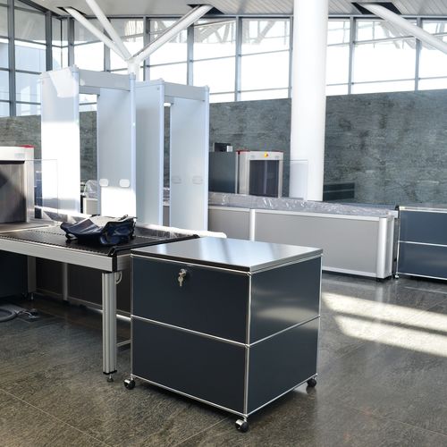 Стойка полиция - 5/5 - USM Airportsystems AG - для аэропорта