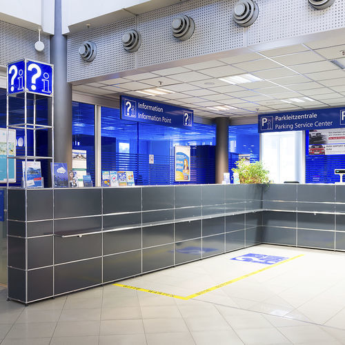 Информационная стойка - USM Airportsystems AG - для аэропорта