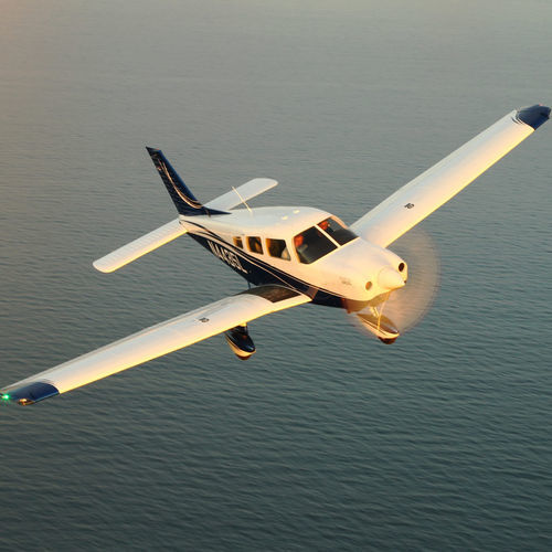 Самолет для обучения - Archer DLX - Piper Aircraft, Inc. - для туризма / одномоторный / с поршневым двигателем