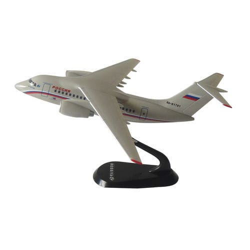 Макет самолета 1/200 - Limox GmbH - из пластика