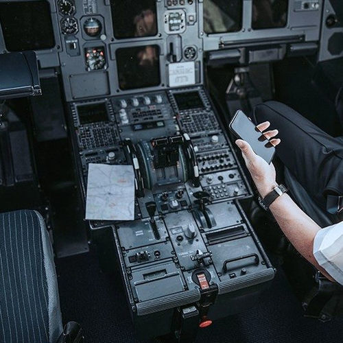 Программное обеспечение для управления - AeroDocs - Viasat - для контроля / для процесса / для самолета