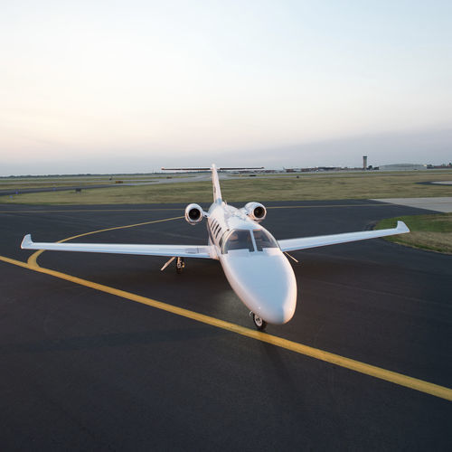 Частный самолет - Citation M2® Gen3™ - CESSNA AIRCRAFT COMPANY - служебный / двухмоторный / 0 - 10 чел.