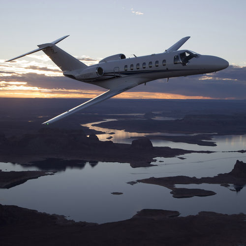 Частный самолет - Citation® CJ3® Gen3™  - CESSNA AIRCRAFT COMPANY - служебный / двухмоторный / 0 - 10 чел.