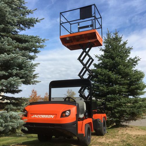 Рабочая подъемная платформа - UTX44 - Innovative Equipment, LLC - ножничная / для аэропорта