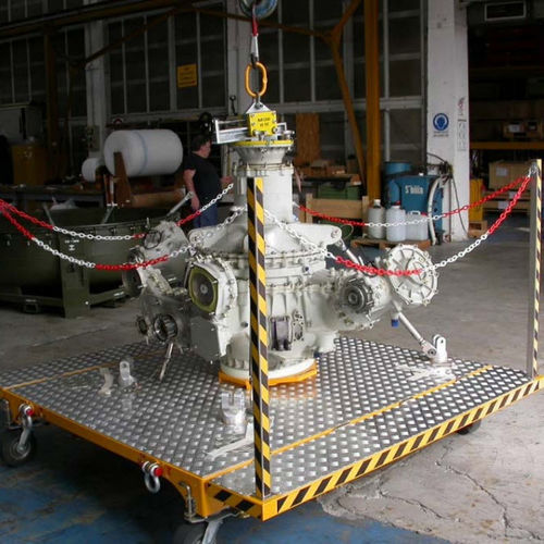 Тележка для технического обслуживания самолетов - NH 90 - O.M.A.R. Technology