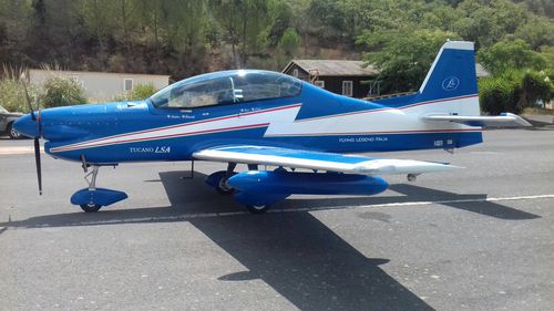 Самолет для обучения - TUCANO LSA - Flying Legend - одномоторный / четырехтактный двигатель / двухместный