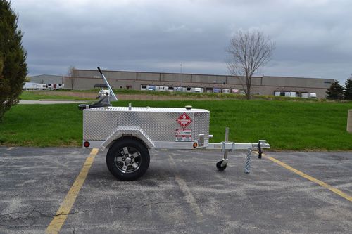 Буксируемая цистерна для подвоза горючего - 110 Manual - Gas Trailer - для аэропорта