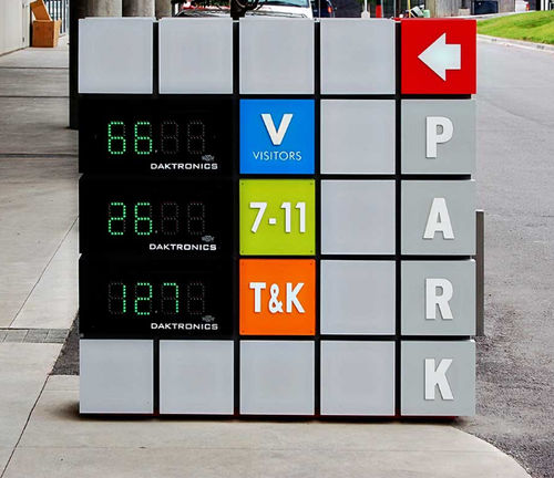Экран электронной очереди светодиод - DF-2053 - Daktronics, Inc. - настенный / для аэропорта