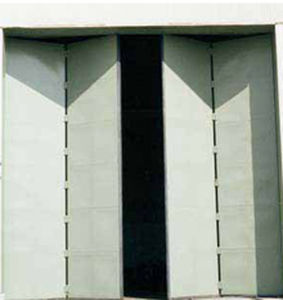Складной ворота для ангара - Four   - International Door, Inc - ветроустойчивый