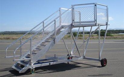Лестница для посадки на судно - Oceania Aviation - буксируемая / мобильная / для самолета