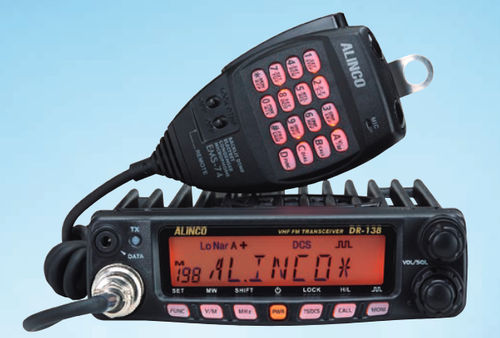 Радиоприемник-передатчик VHF - DR-138, DR-438 - Alinco - для самолета / переносной