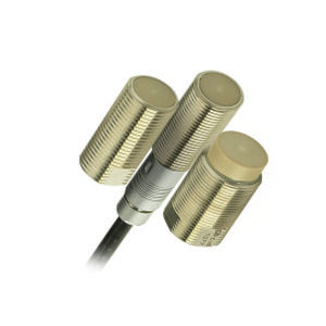 Измерительный прибор тока - eddyNCDT 3700 - micro-epsilon - бесконтактный / для авиационно-космической промышленности / компактный