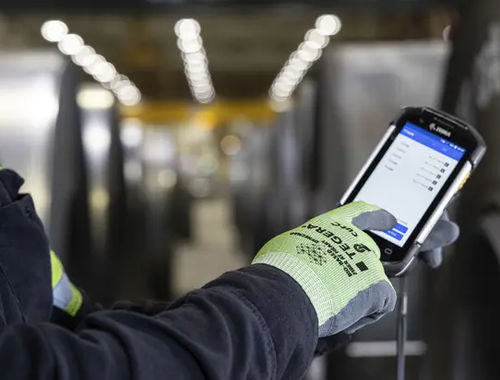 Перчатки для рабочего на взлетно-посадочной полосе - TEGERA® 457R - Ejendals Suomi Oy