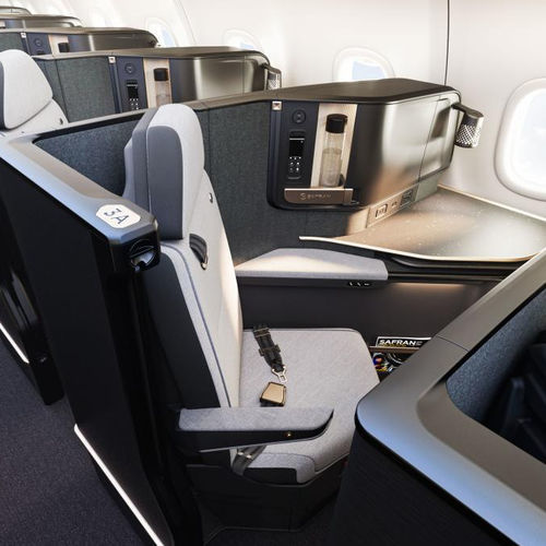 Сидение для салона самолета - VUE - Safran Seats - для бизнес-класса / с подлокотниками / со столом