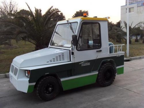 Трактор для буксировки - HF5825Z  - Shanghai Hangfu Airdrome Equipment Co., Ltd. - для летательного аппарата / дизельный / без буксировочной штанги